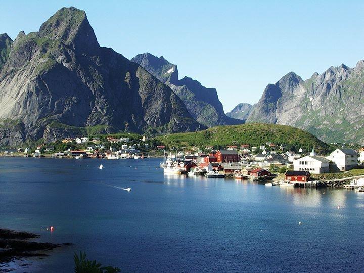 Berg Apartments Svolvær Dış mekan fotoğraf